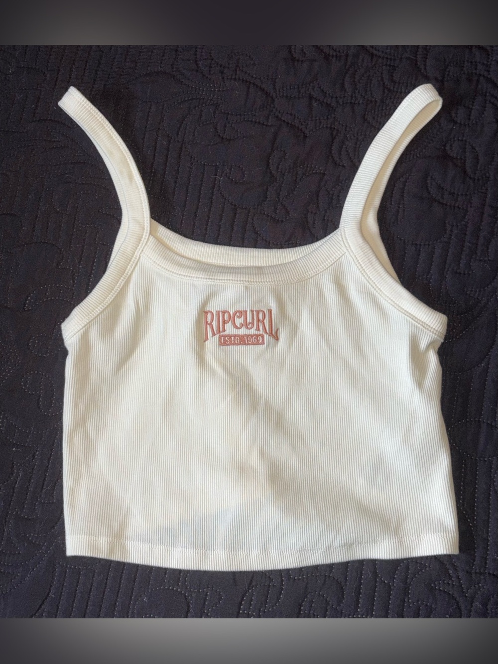 Rip Curl Cream Ribbed Tank with Subtle Black Logo Size Small